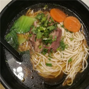 曾阿牛牛肉面