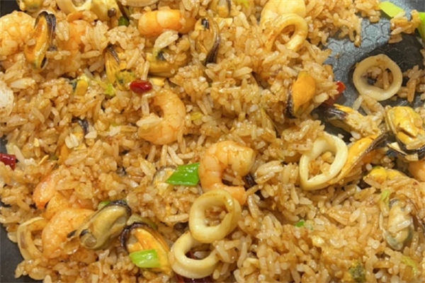 捞鲜森的炒饭加盟