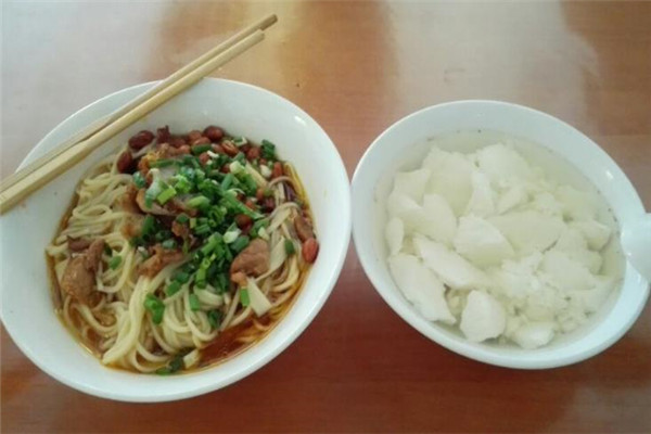 晨食已到豆花铺加盟