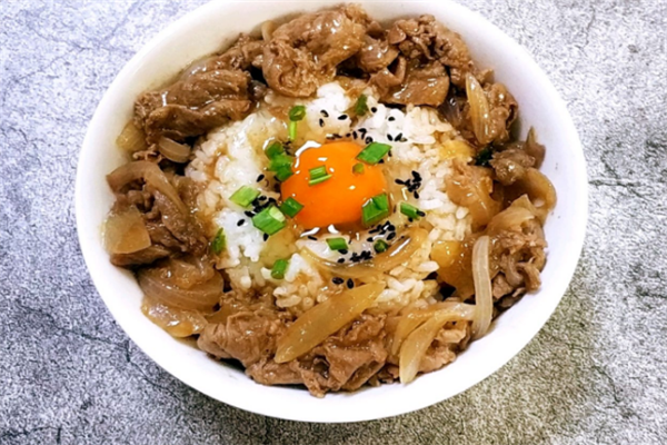 日式牛丼饭加盟