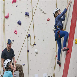 Ribbon Climbing叶岩攀岩培训