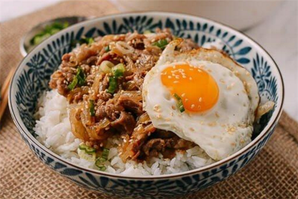 一乐烧肉丼饭加盟