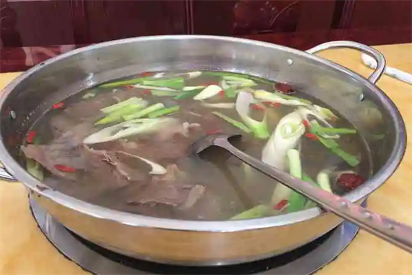 寻牛牛肉火锅加盟