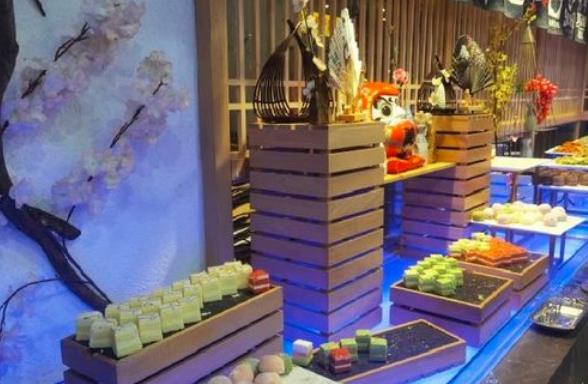 圣琼美食百汇自助餐厅加盟