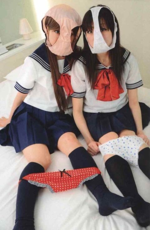 【パンツかぶり】エロい事しか考えられない変態仮面女をご覧くださいｗｗｗｗｗｗ・15枚目