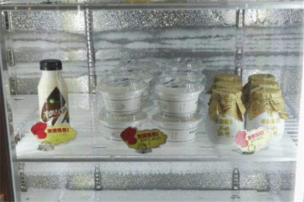 悠牧客鲜奶饮品