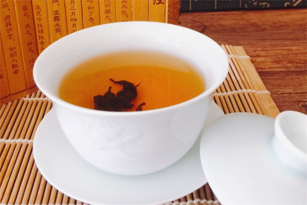 圣株沉香泡茶