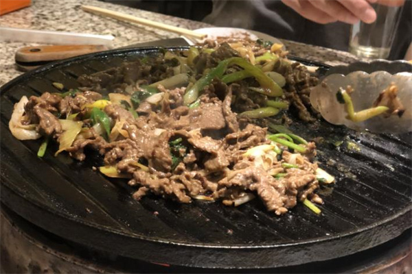 清真烤肉店风味