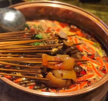 顽牛小郡肝串串火锅串串