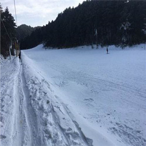 玉华宫滑雪场特色