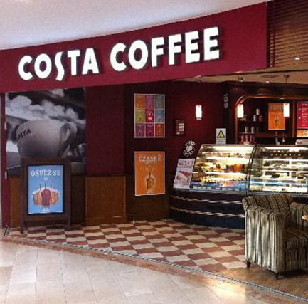 COSTACOFFEE店门口