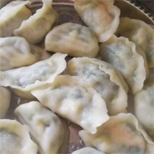 串串串饺子馆美味