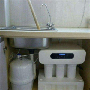 奥米净水器