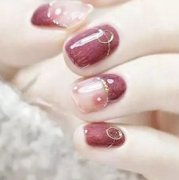 NailYoung美甲美睫有经验