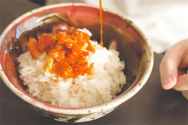 穷开心蟹黄拌饭风味