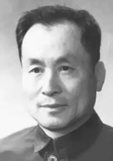 李偉才