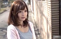 兄弟の美人妻が同時寝取られ浮気エッチでビクビク痙攣イキ！石原莉奈･冴島かおり00