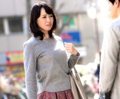 若いイケメンにナンパされた黒乳首の美熟女がドスケベな本性を晒し痙攣イキまくる！安野由美