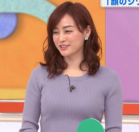 新井恵理那、早朝からニット乳