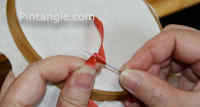 How to stitch a silk ribbon Fargo Rose