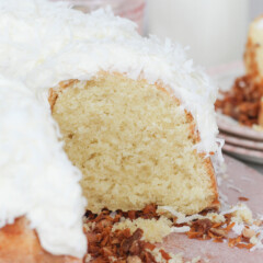 Bundt cake on a plate.