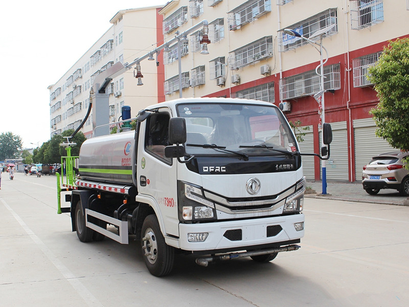 東風(fēng)多利卡5噸鐵路抑塵車(chē)（鐵路）