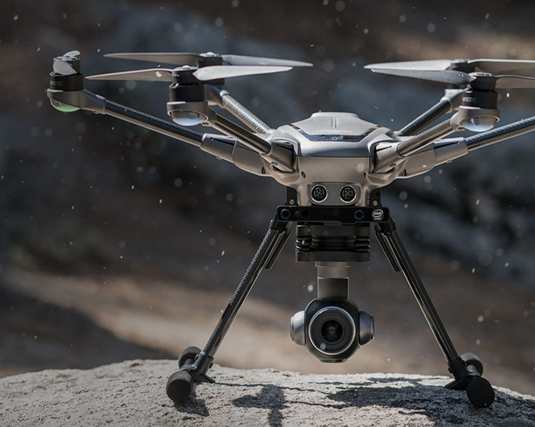 <strong>TYPHOON H PLUS</strong>