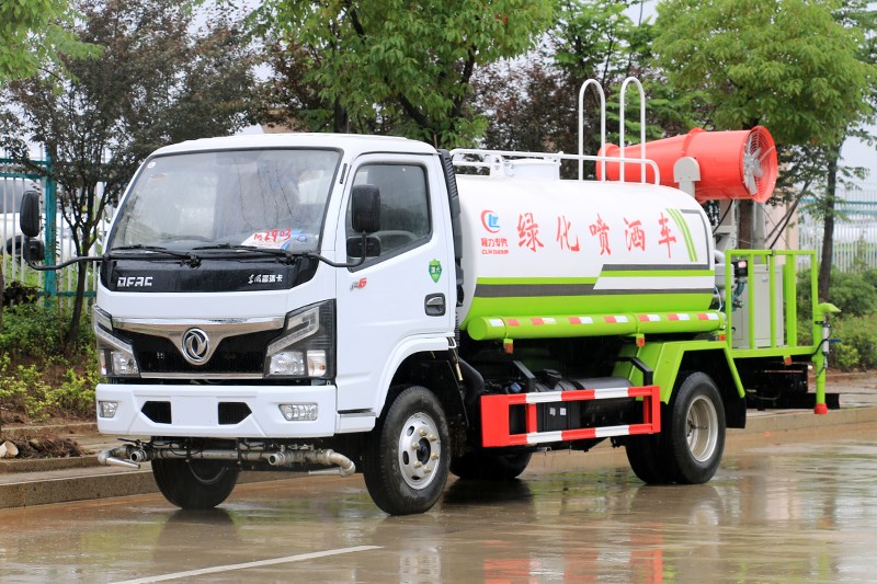 國(guó)六東風(fēng)5噸霧炮車