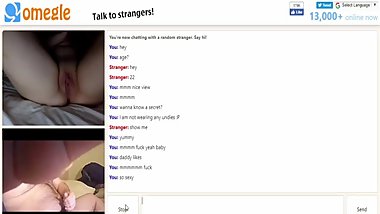 Omegle Quickie 1: Young Hottie with amazing bod get off to me