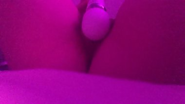 Closeup teen intense orgasm with hitachi and finger