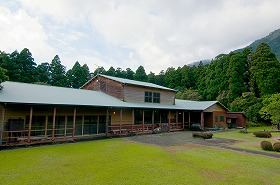 屋久杉自然館 別館外観