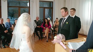 Bride shows her family that she's not a virgin anymore