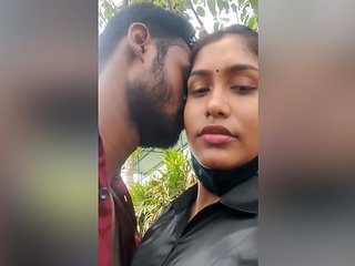 Sabita Bhabi Kissing With Her Boyfriend Raj