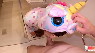 Step Brother Gets Blowjob From Stepsister Shower