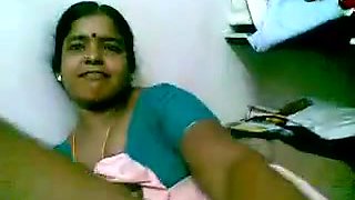 Horny man has fun with his juicy indian slut on bed