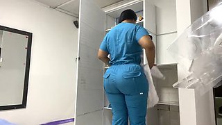 Patient with oiled ass recorded in the office