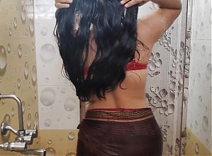 I Love to Wear Saree