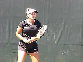 Sania Mirza pūlingas ir Boobs