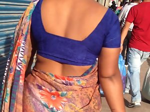 big butt marwadi aunty walking