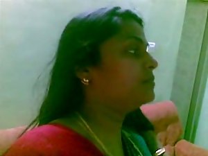 Sensual indian Aunty 1097