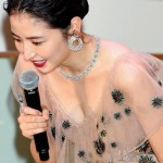 女優・長澤まさみさんの「おっぱい見せたろか？」的なサービス精神ｗｗｗ