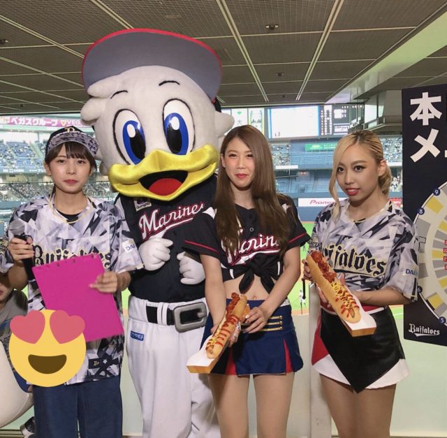 プロ野球チームのチアガール画像