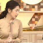 【画像】NHK「ニュースウオッチ9」で女性アナウンサー・桑子真帆さんのおっぱいがすんご∃😍😍😍😍😍😍