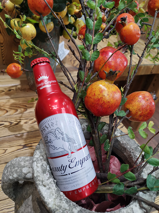 英博至 尊红颜啤酒【9°355ml】